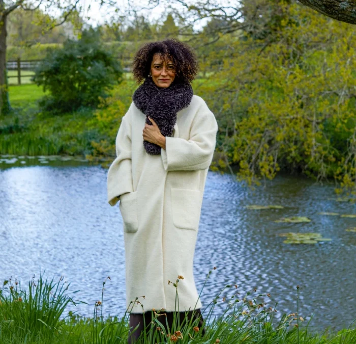 Textured Faux Fur Scarves - 3 Colours - Image 4