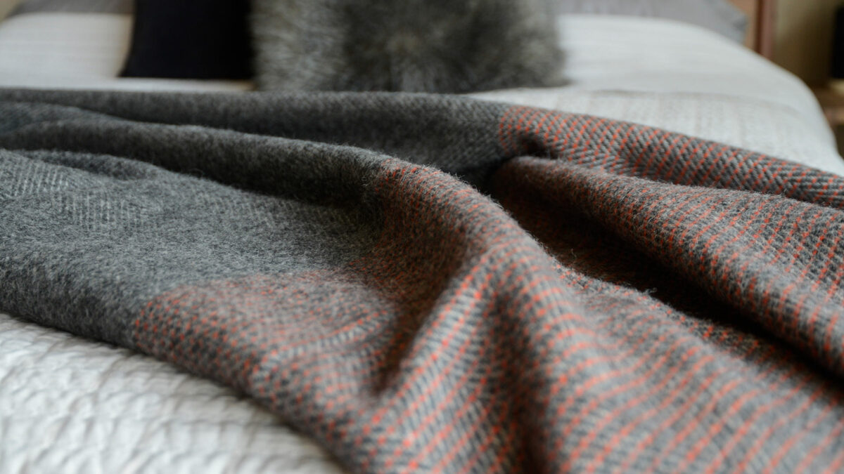 Heavyweight Check Wool Blankets - Image 15
