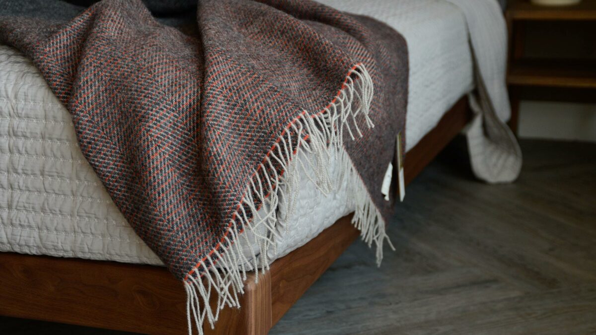 Heavyweight Check Wool Blankets - Image 9