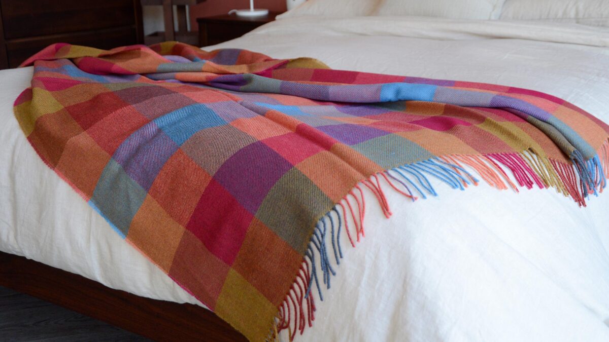 Check Merino Lambswool Throws - Image 6