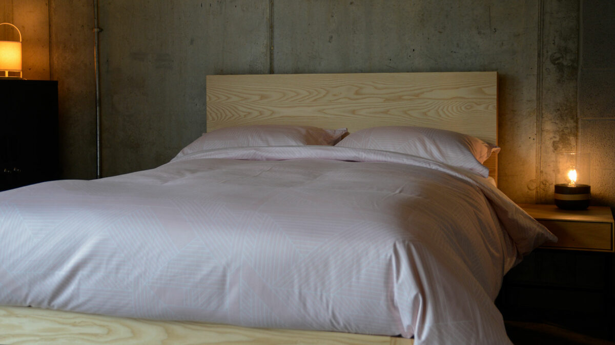 reversible bedding