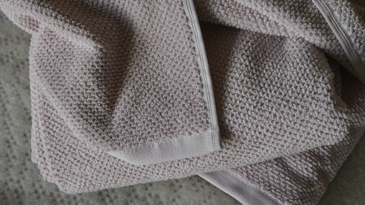 Blush Pink Textured Cotton Towels - Image 2
