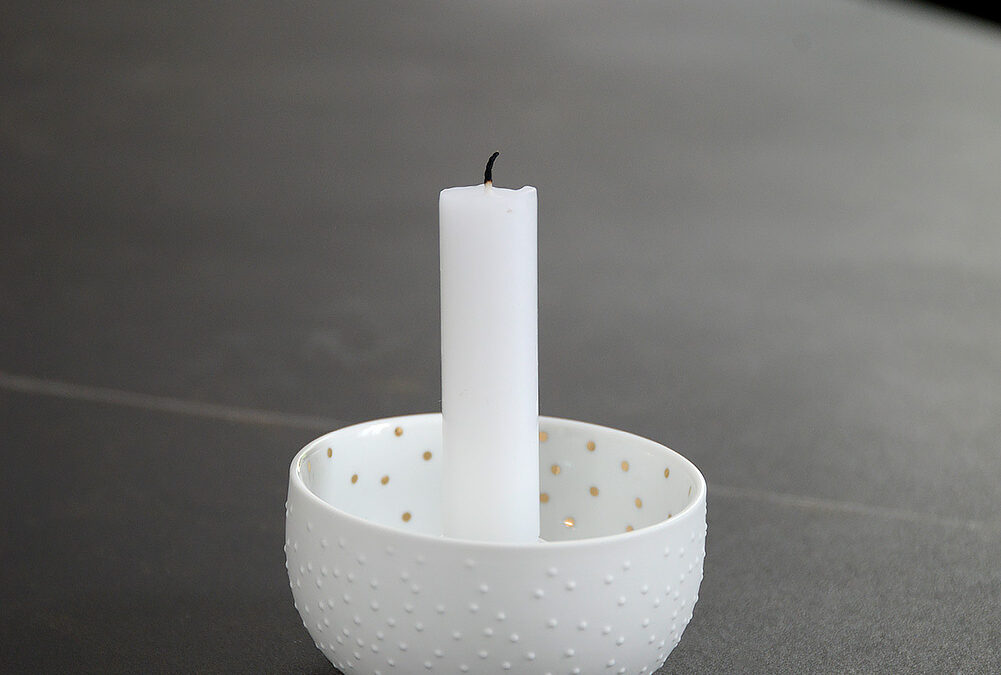 White & Gold Porcelain Bowl Candleholders - Image 8