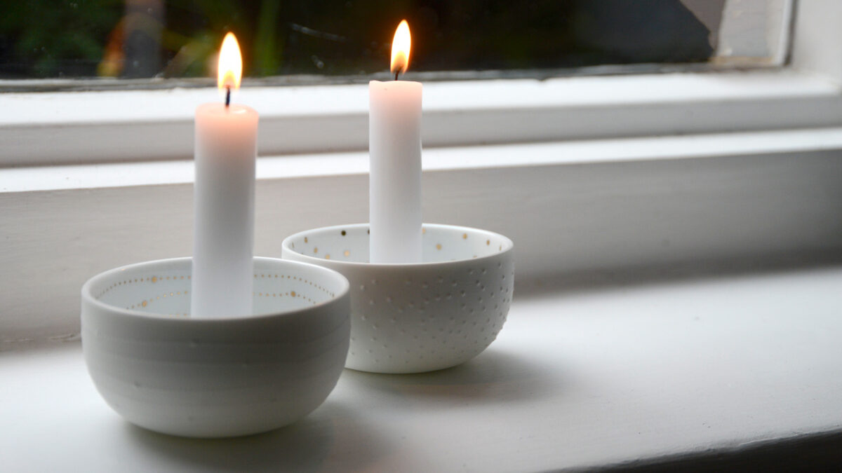 White & Gold Porcelain Bowl Candleholders - Image 7