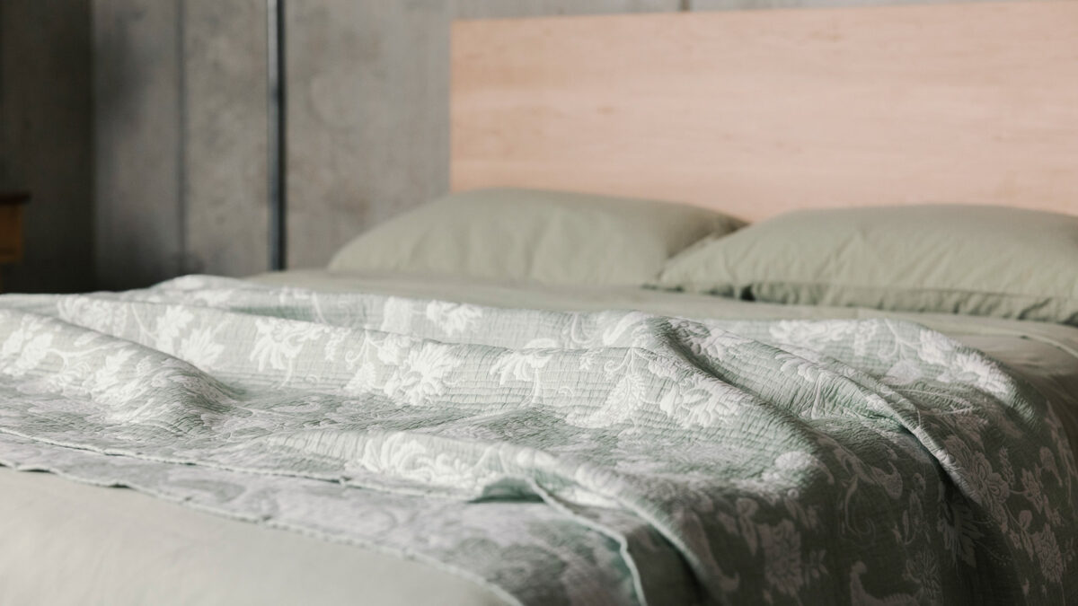 Jacquard Bedspread - Grey or Green - Image 2