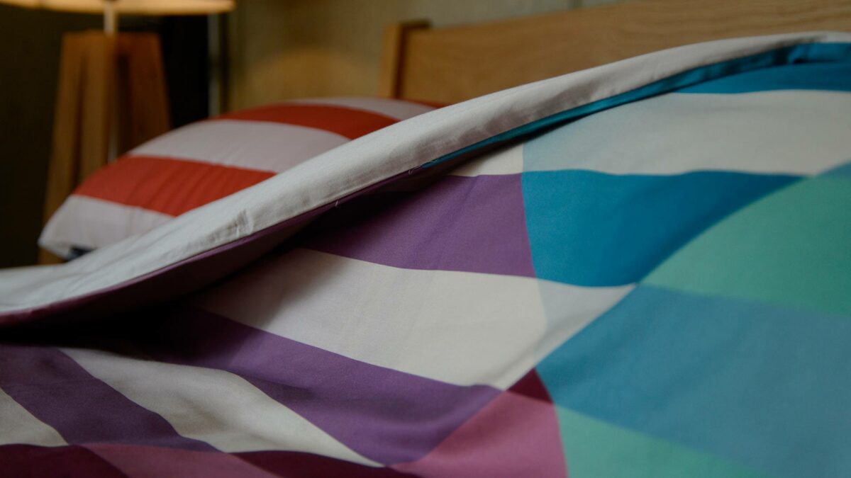 Colourful Organic Cotton Satin Bedding - Image 11