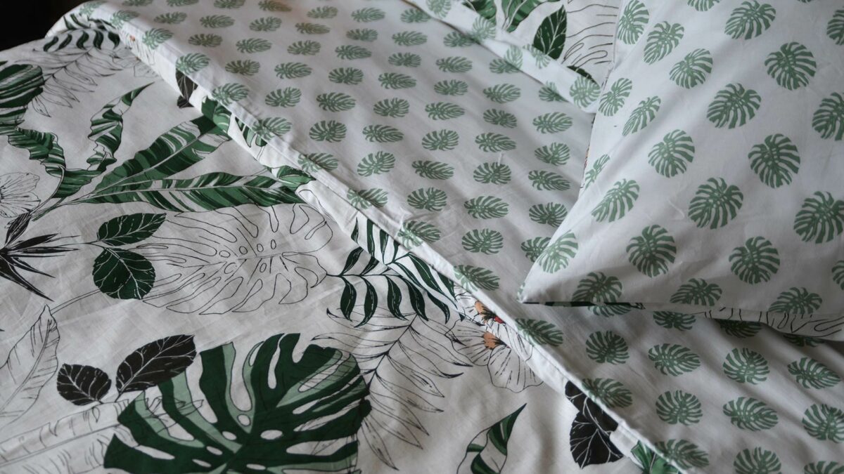 Tropical Leaf Duvet Set - Image 9