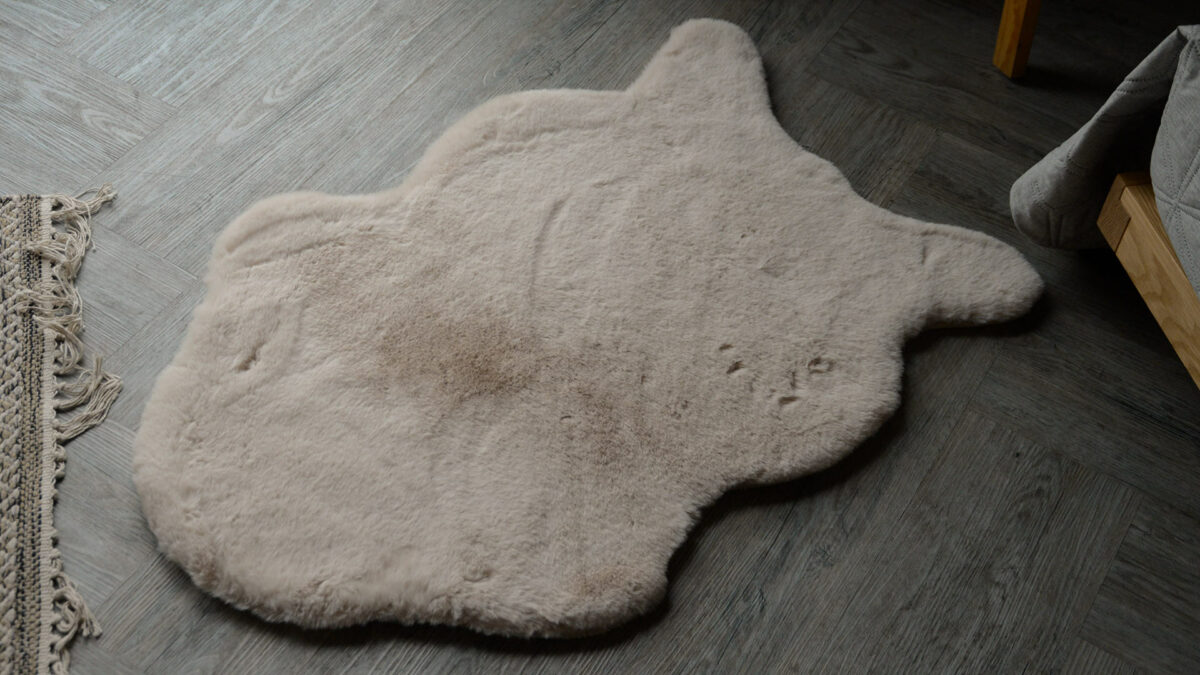 Soft Faux Fur Rugs - Image 6