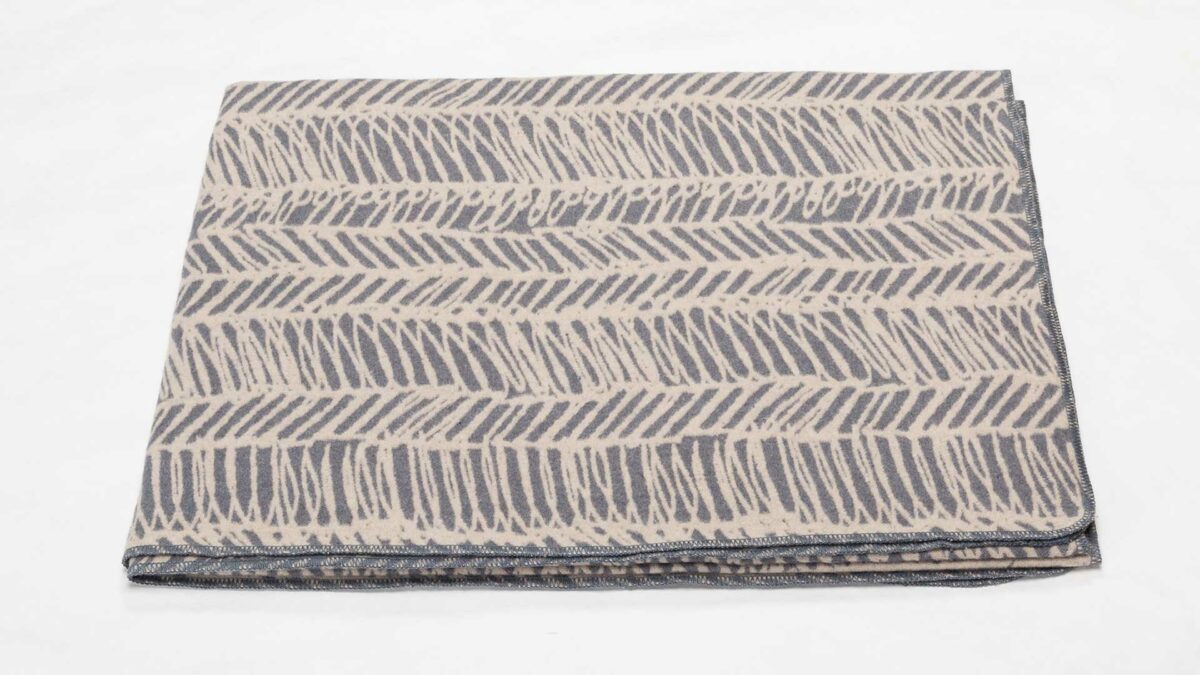 Cosy Blankets with Scribbled Stripe Design - Image 4