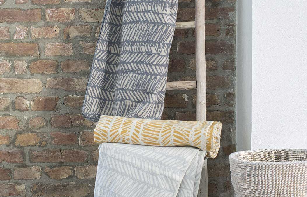 scribbled-stripe-cosy blankets-stack