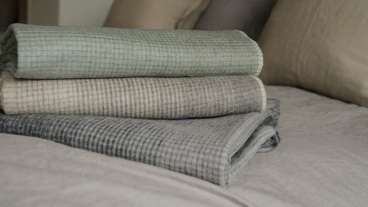 Luxury, Gradient Design Throw with Recycled Wool - 5 Colours - Image 16