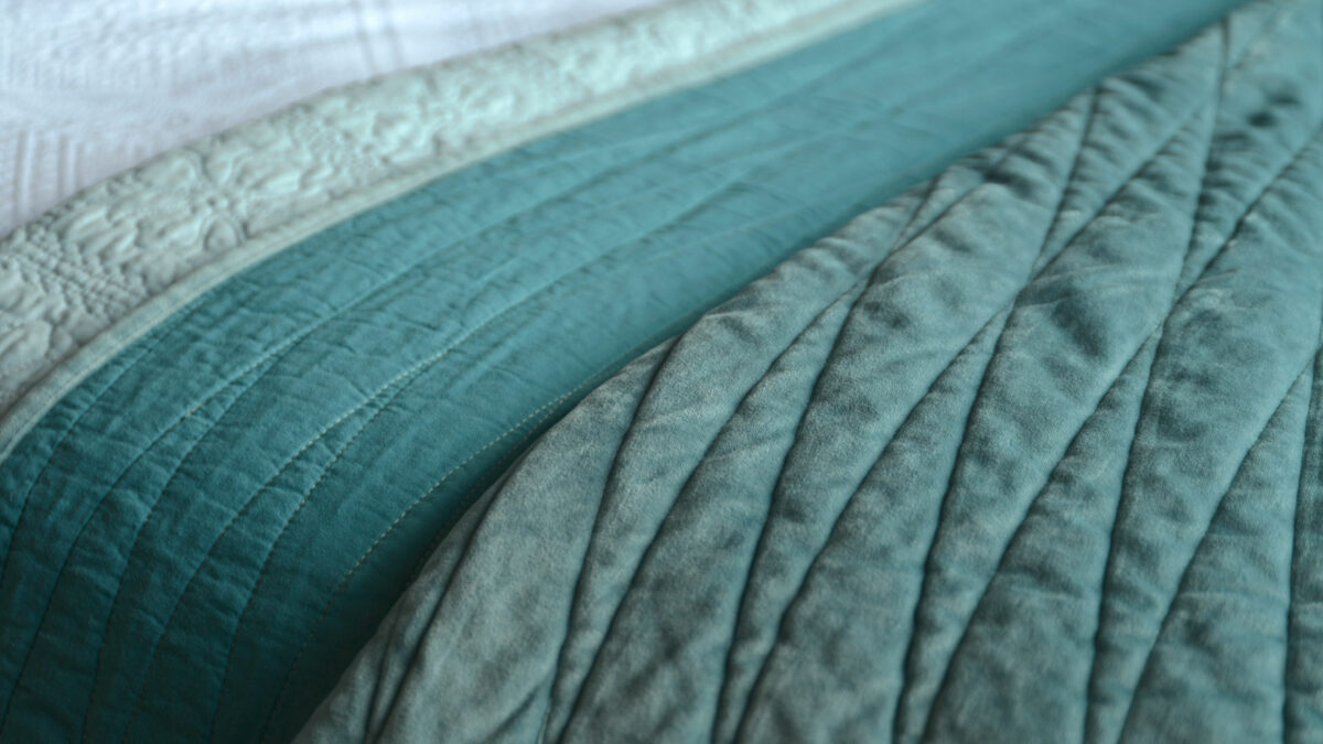 reversible teal quilt