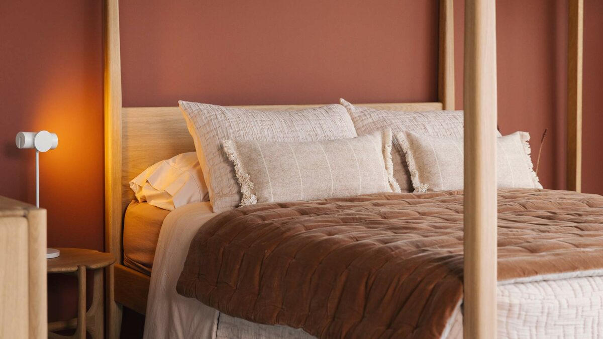Velvet Reversible Quilt - Cinnamon