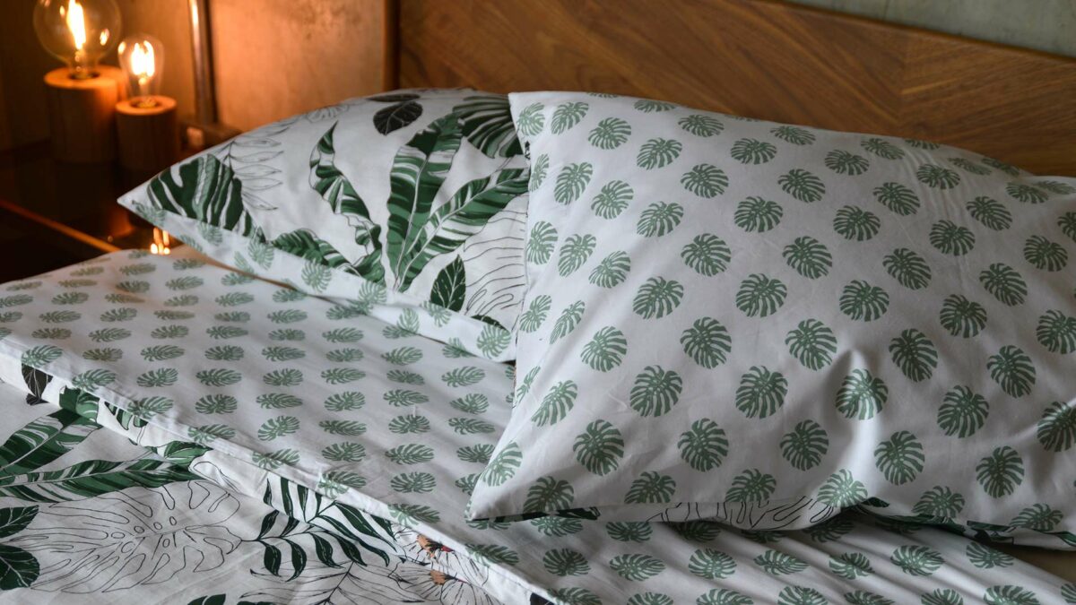 Tropical Leaf Duvet Set - Image 2