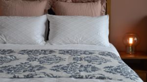 jacquard-bedspread
