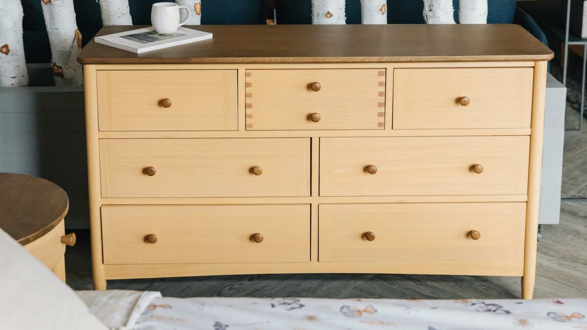 Two Tone Wide Chest of Drawers - Image 9