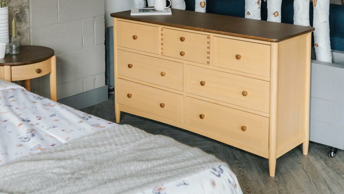 Two Tone Wide Chest of Drawers - Image 6